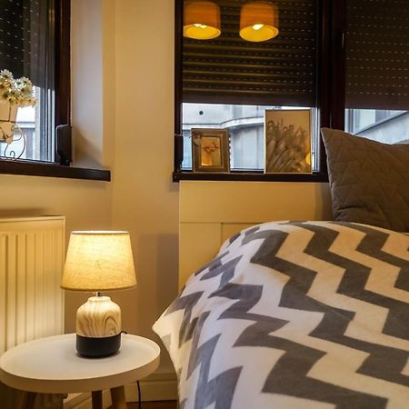 Victoriei Blue Apartment Bucureşti Ngoại thất bức ảnh