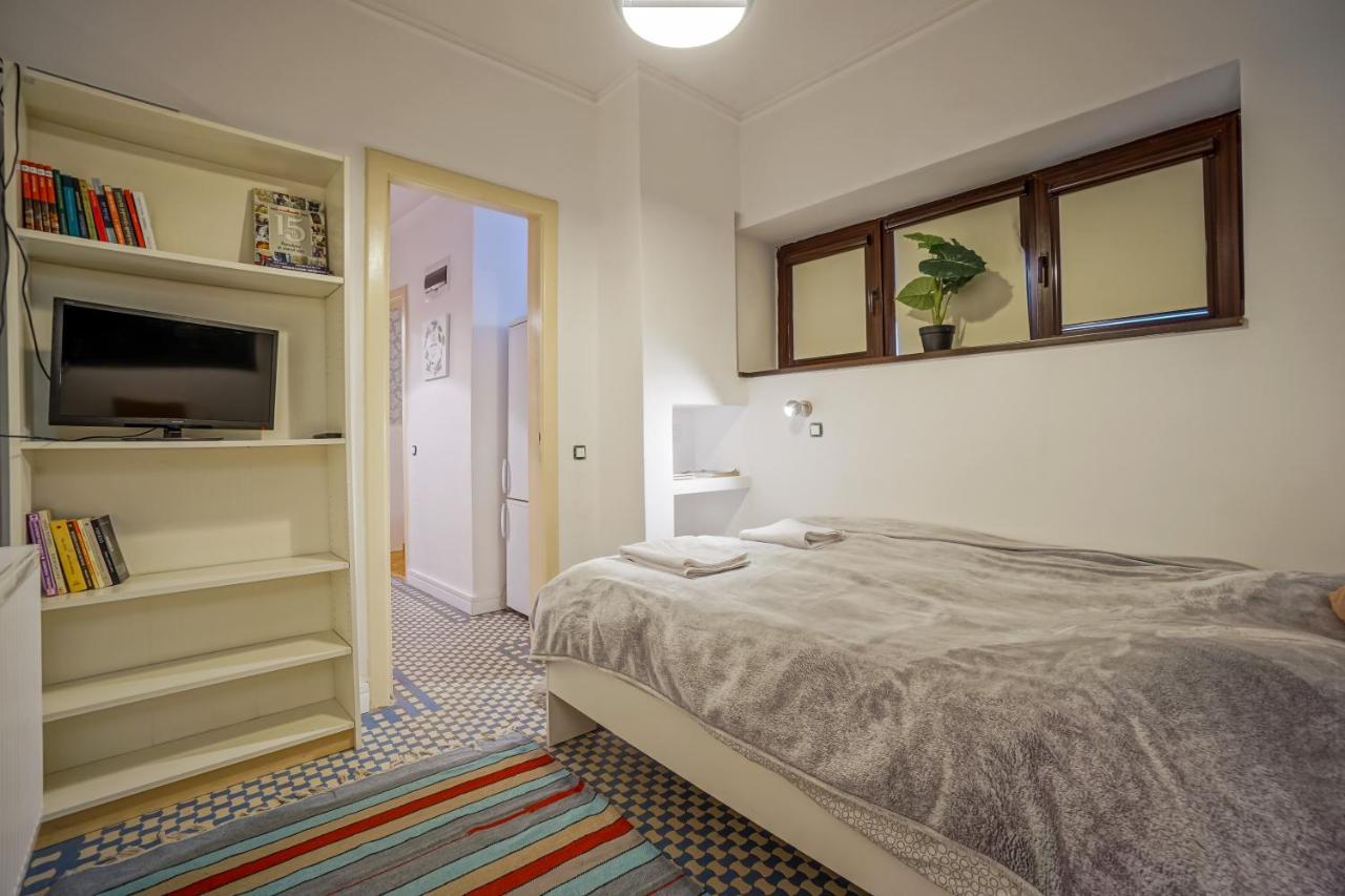 Victoriei Blue Apartment Bucureşti Ngoại thất bức ảnh