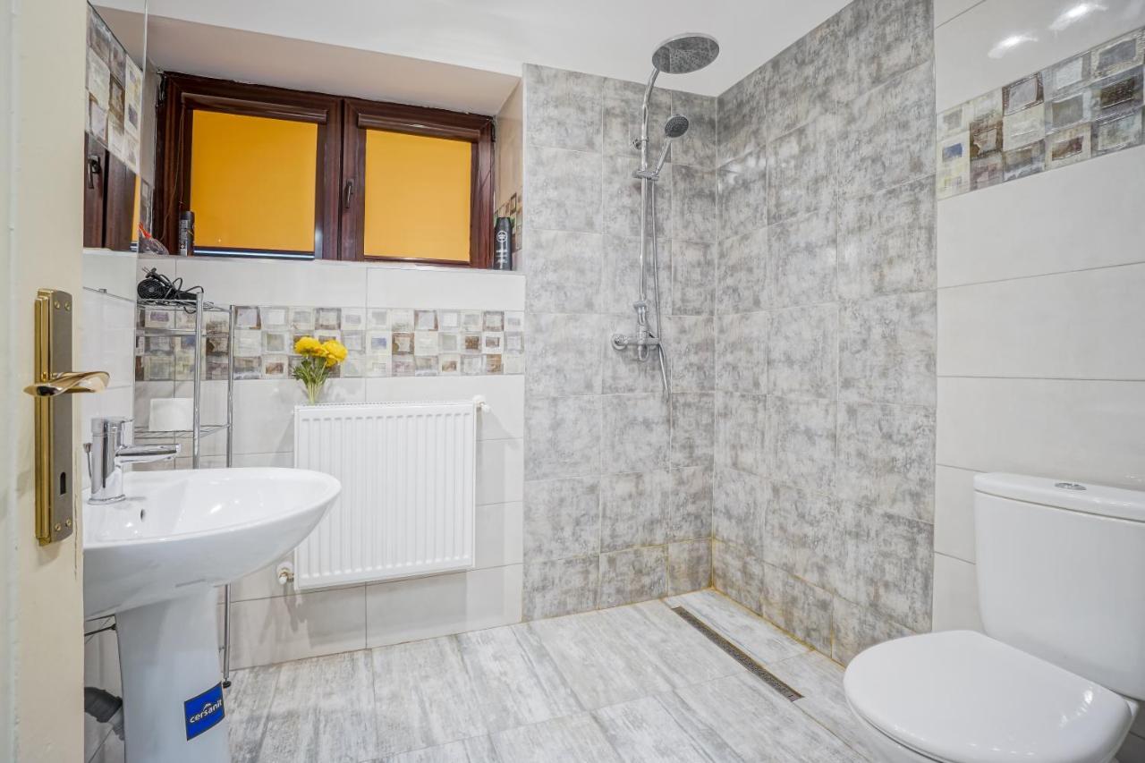 Victoriei Blue Apartment Bucureşti Ngoại thất bức ảnh